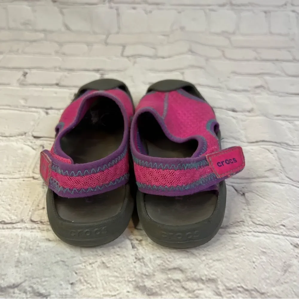 Crocs Swiftwater Girls' Sandals size 1 Pink